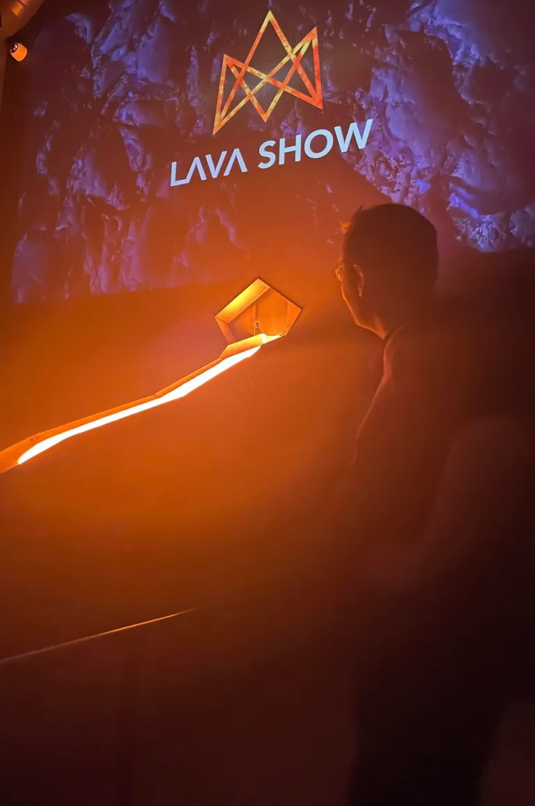 Lava Show: lava flowing into the showroom innReykjavik