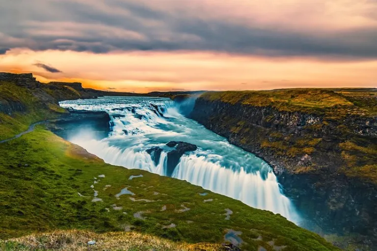 Gullfoss waterfalls